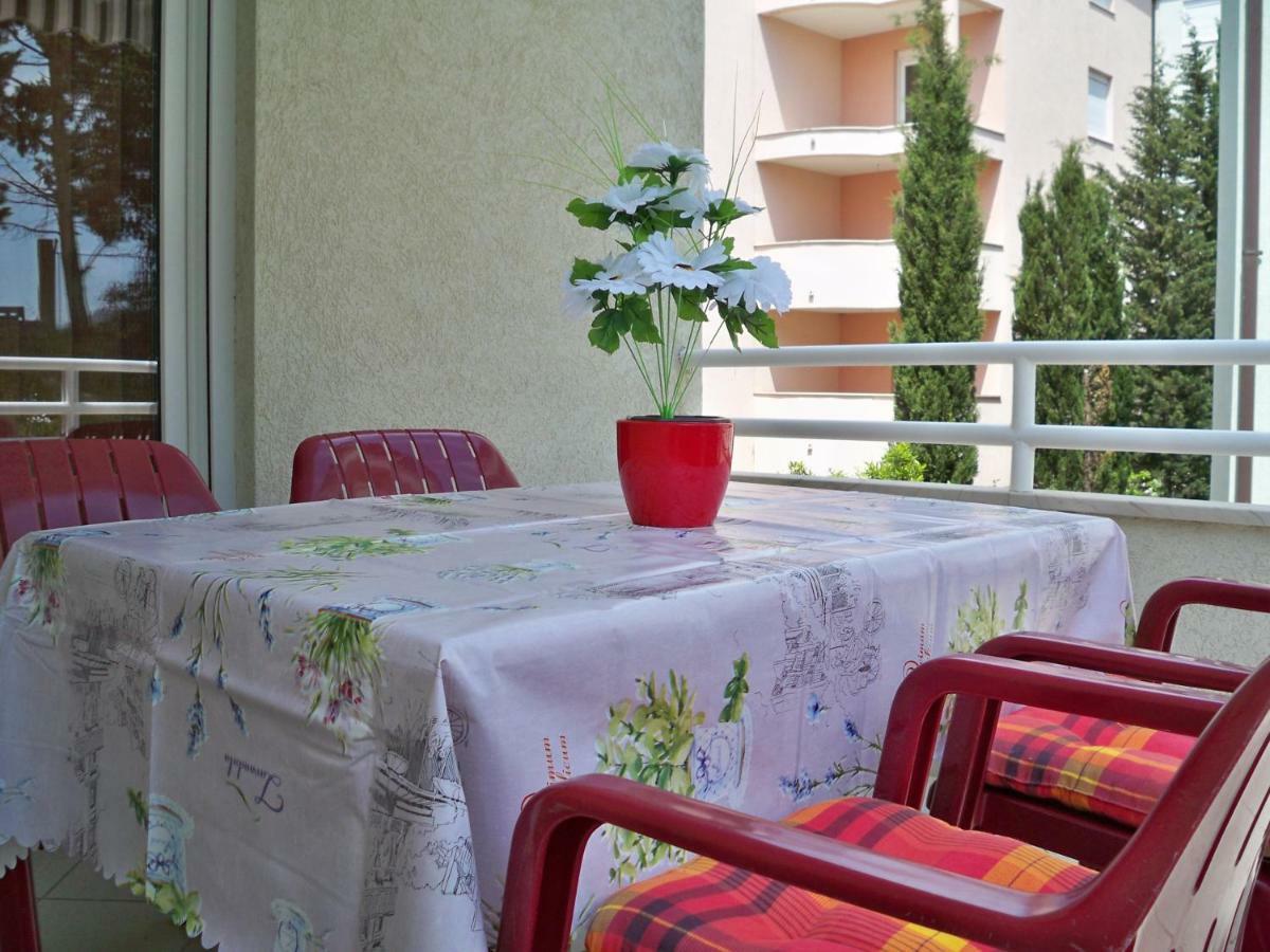 Apartmani Perkovic Baška Voda Exteriör bild