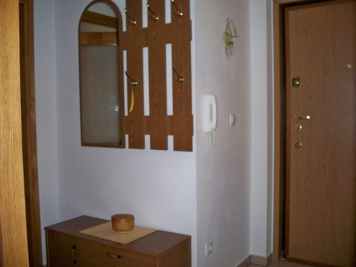 Apartmani Perkovic Baška Voda Exteriör bild