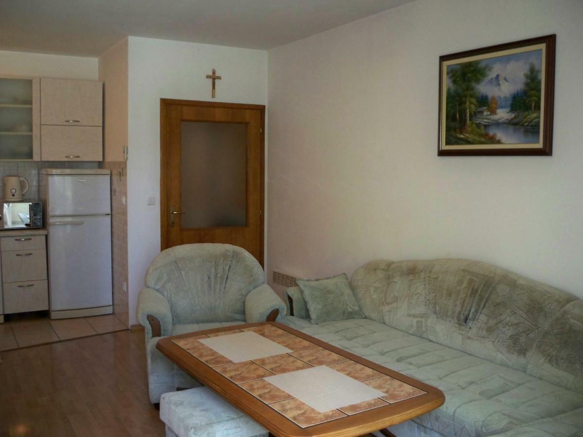 Apartmani Perkovic Baška Voda Exteriör bild